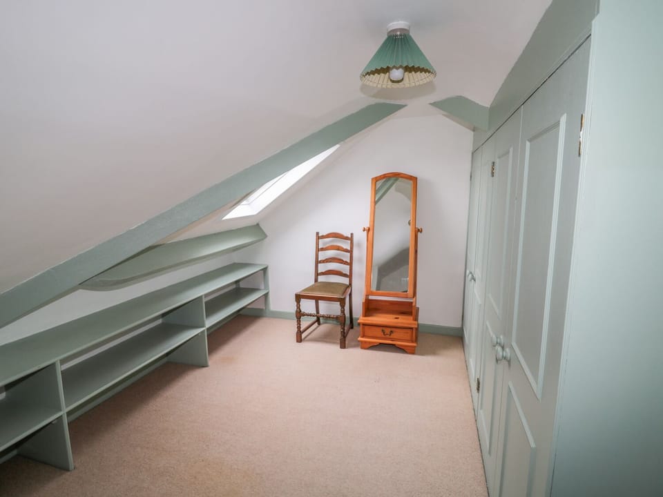 Cottage | Interior