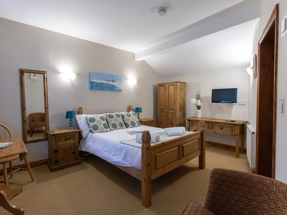 Riverhouse Lodge Cottage in Weymouth