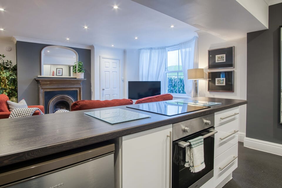 Superior Apartment, Ensuite (2 Bedroom self Catering) | Private kitchen | Highchair