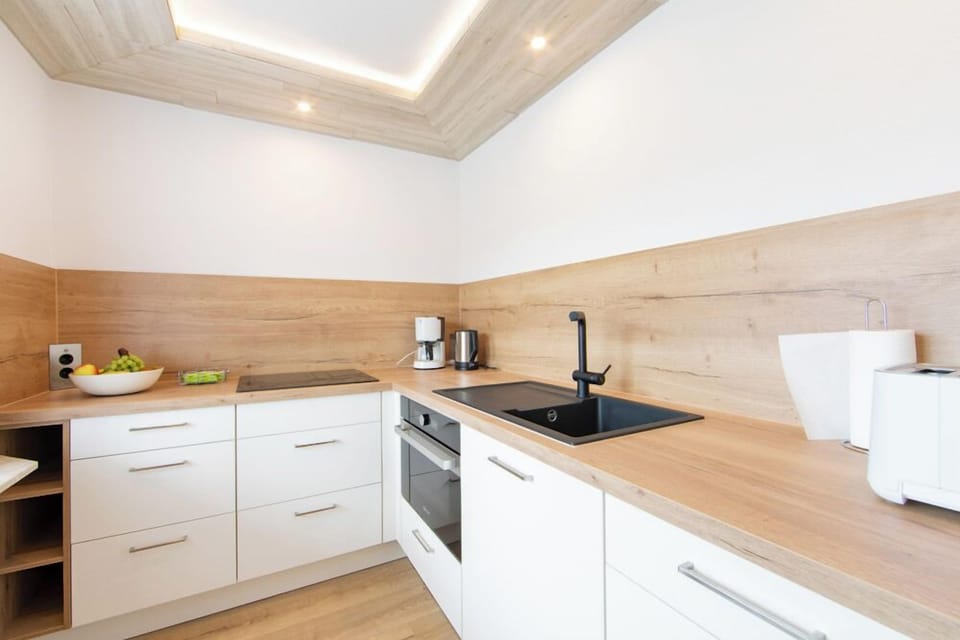 Comfort Condo | Private kitchen