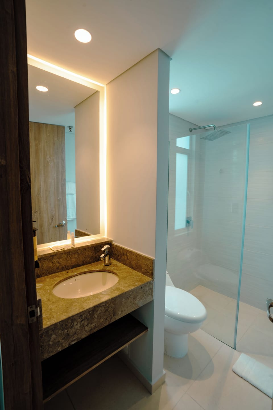 Superior Room, 1 King Bed | Down comforters, in-room safe, blackout drapes, free WiFi