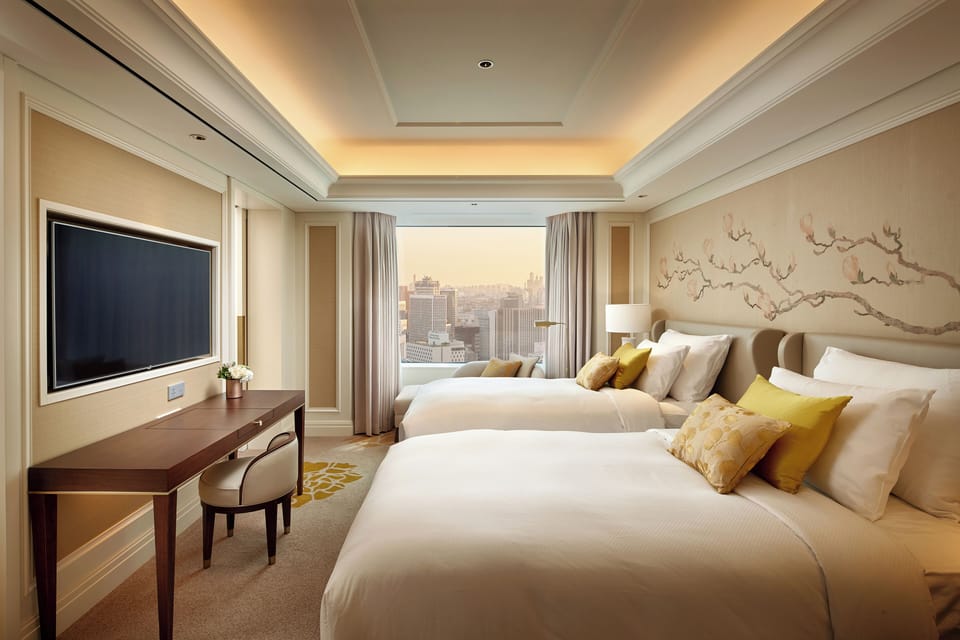 Executive Tower Deluxe Suite Twin (La Cime Access) | Egyptian cotton sheets, premium bedding, down comforters, minibar