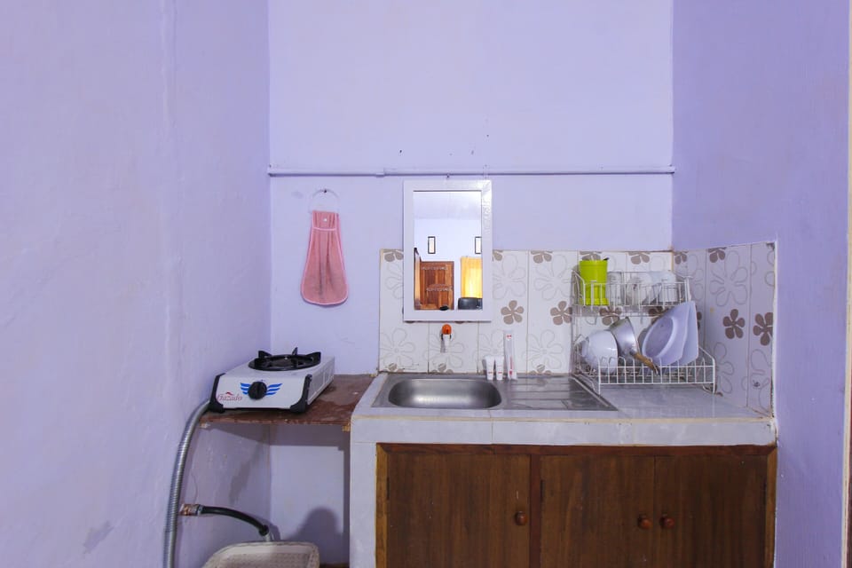 Standard Double Room | Free WiFi, bed sheets