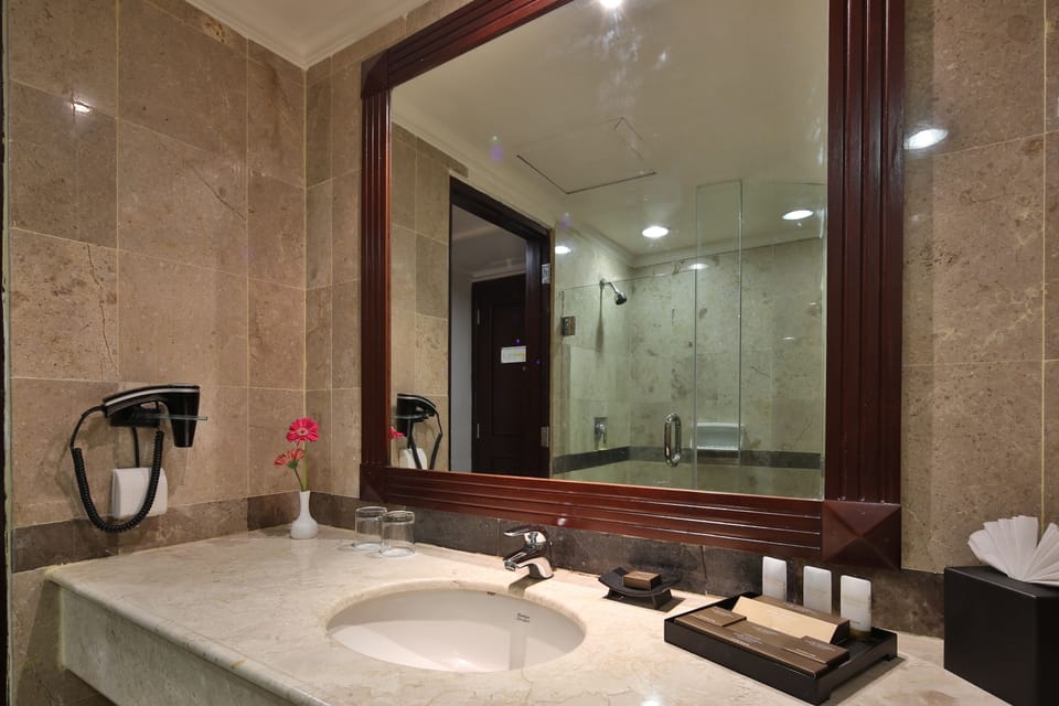 Hair dryer, slippers, towels