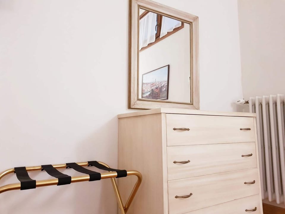 Minibar (free items), in-room safe, desk, soundproofing