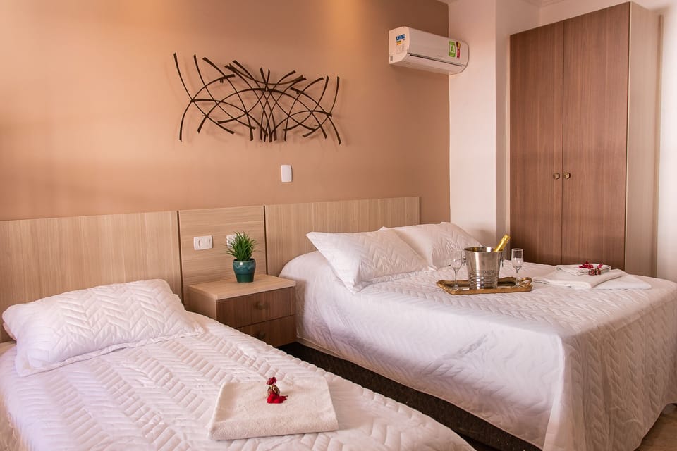 Minibar, individually decorated, individually furnished, free WiFi