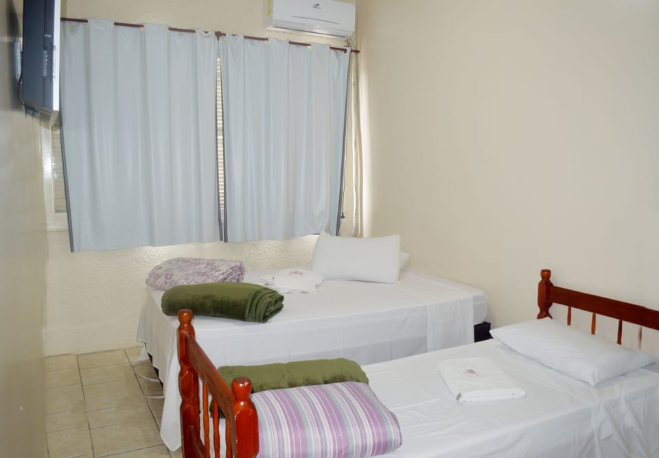 Standard Triple Room | Free WiFi, bed sheets