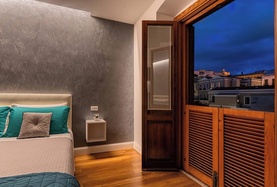 Superior Double Room (Ginevra) | Egyptian cotton sheets, premium bedding, memory foam beds, minibar