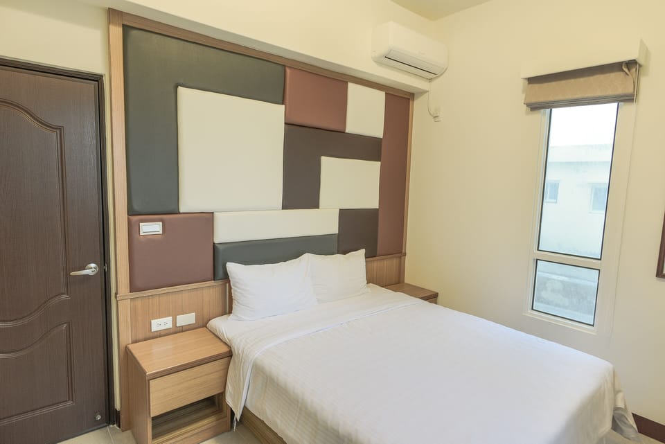 Standard Double Room | Desk, free WiFi