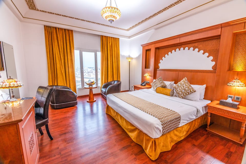 Premium bedding, in-room safe, desk, laptop workspace