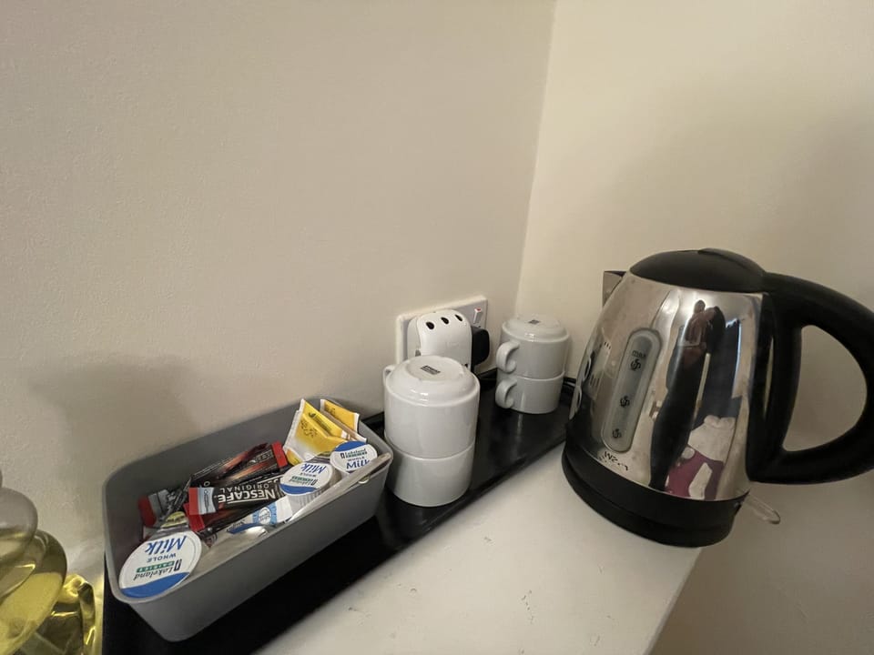 Iron/ironing board, free WiFi