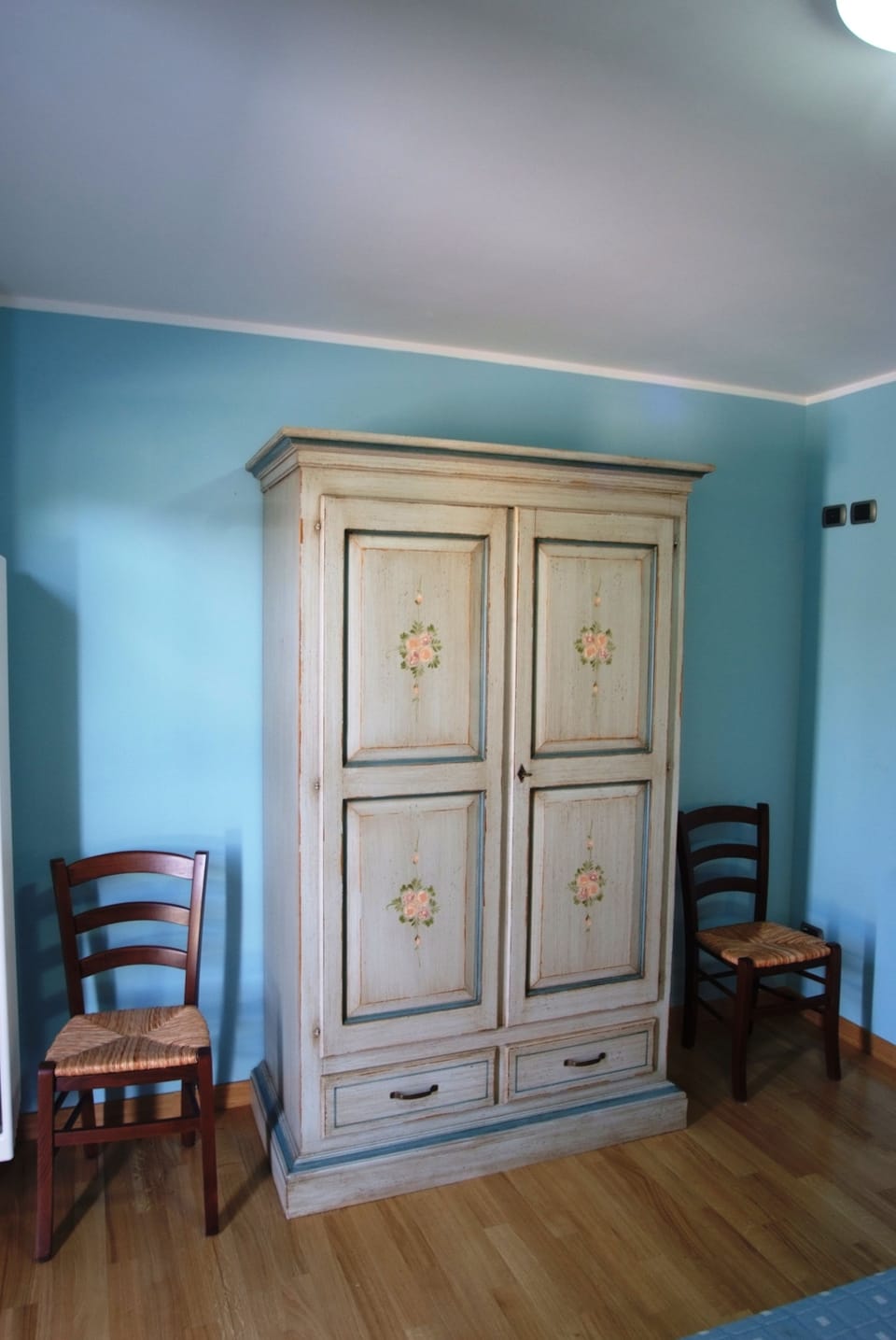 Individually furnished, desk, iron/ironing board, cribs/infant beds