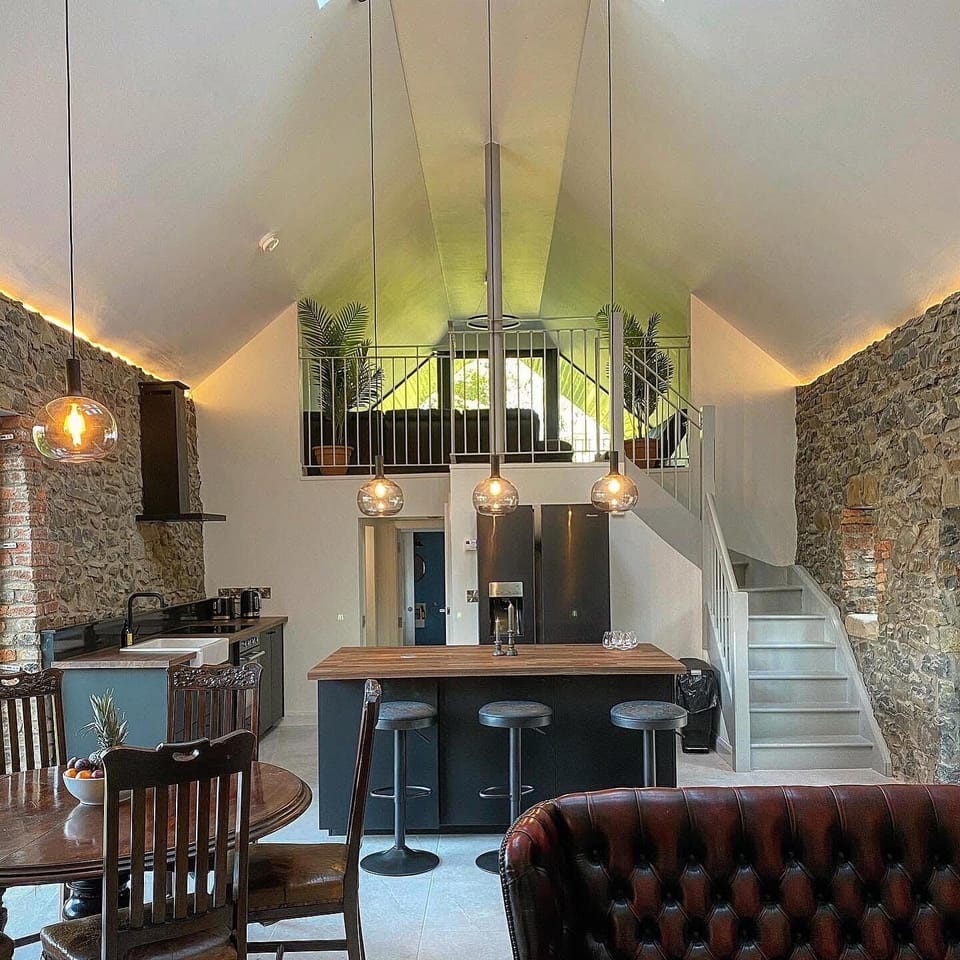 Exclusive Barn | Private kitchen | Shared fridge, microwave, oven, dishwasher