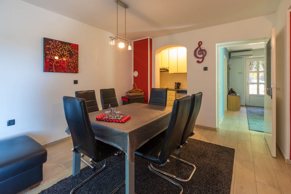 Apartment, 2 Bedrooms | Living area | Flat-screen TV