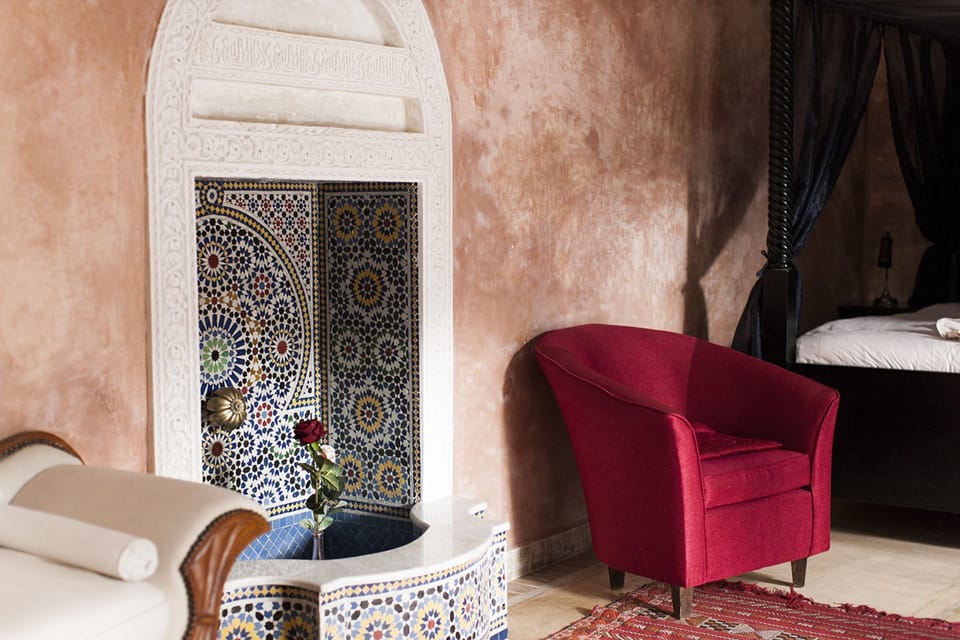 Deluxe Suite, Private Bathroom | Premium bedding, in-room safe, individually decorated