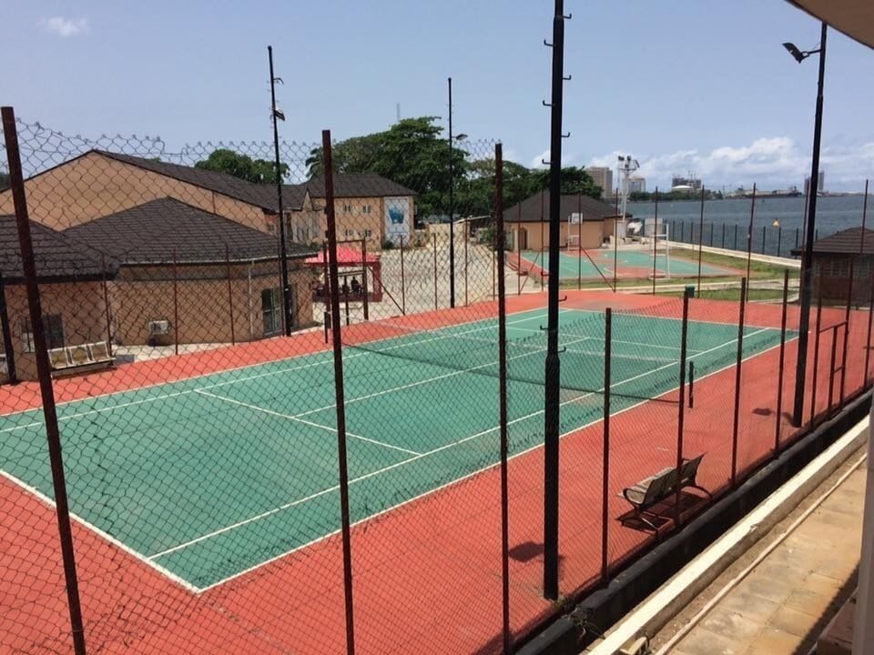 81 Division Officers Mess Apartment Bed and Breakfast in Lagos