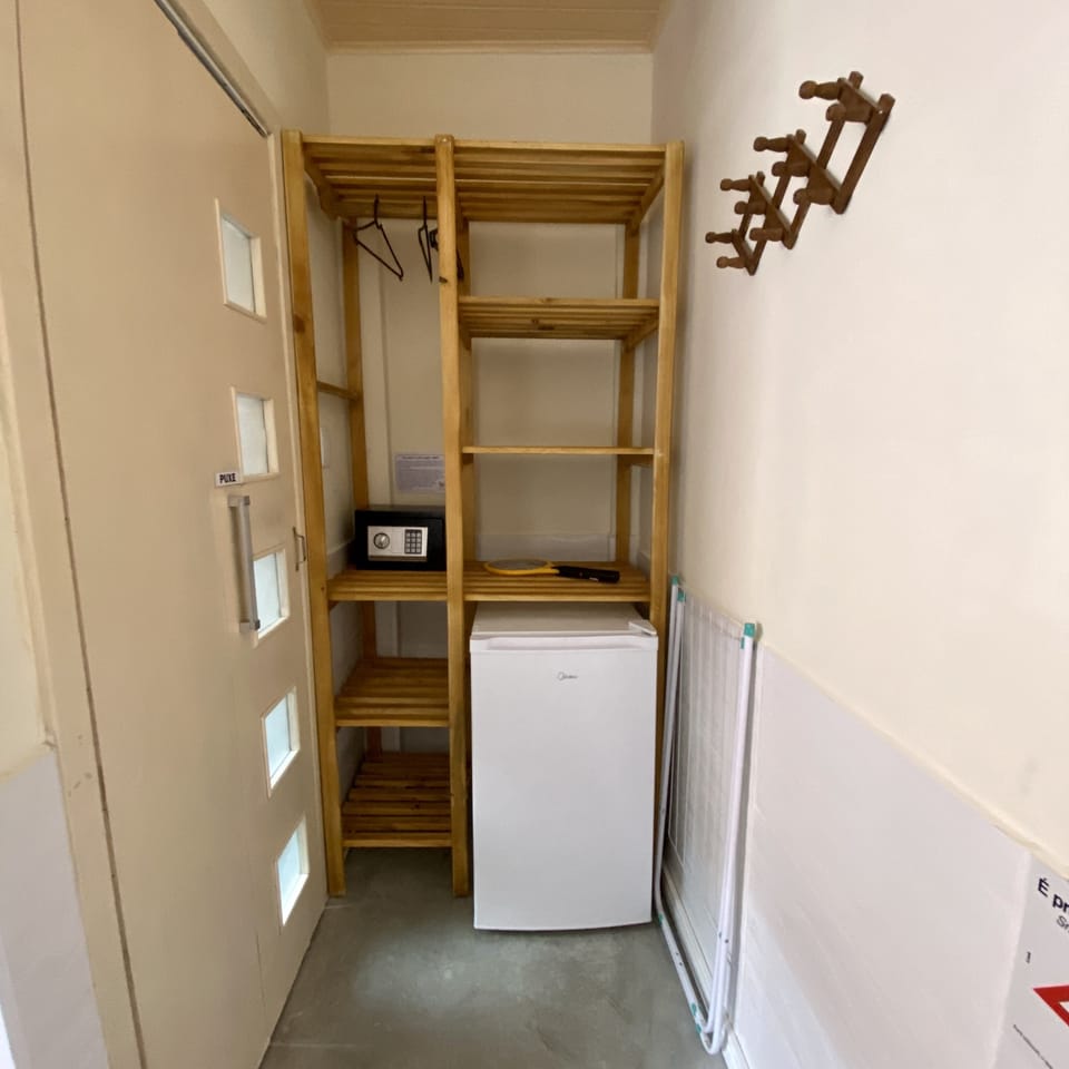 Standard Triple Room | Minibar, free WiFi, bed sheets