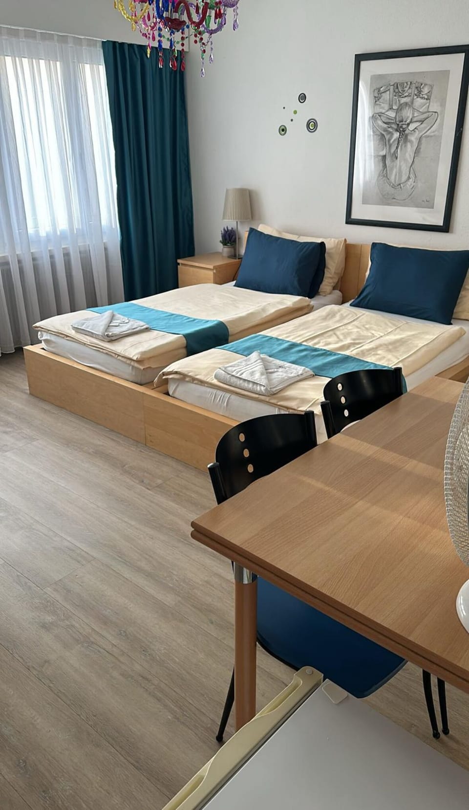 Double Room | Desk, iron/ironing board, free WiFi, bed sheets