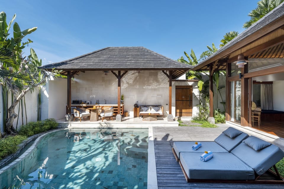 Private pool