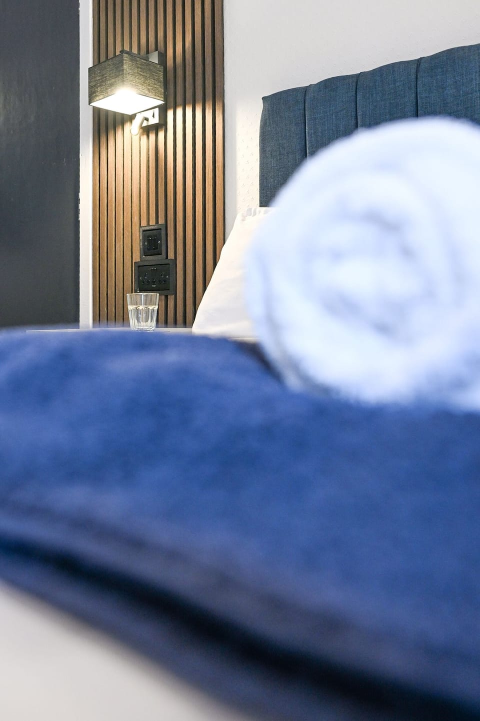 Room 9 - Double En-suite Hillview Room | Individually decorated, individually furnished, laptop workspace