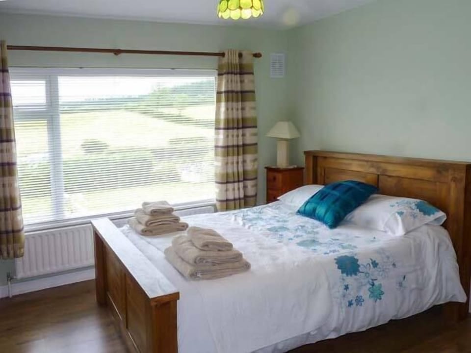 Cottage | 3 bedrooms, individually decorated, individually furnished, free WiFi