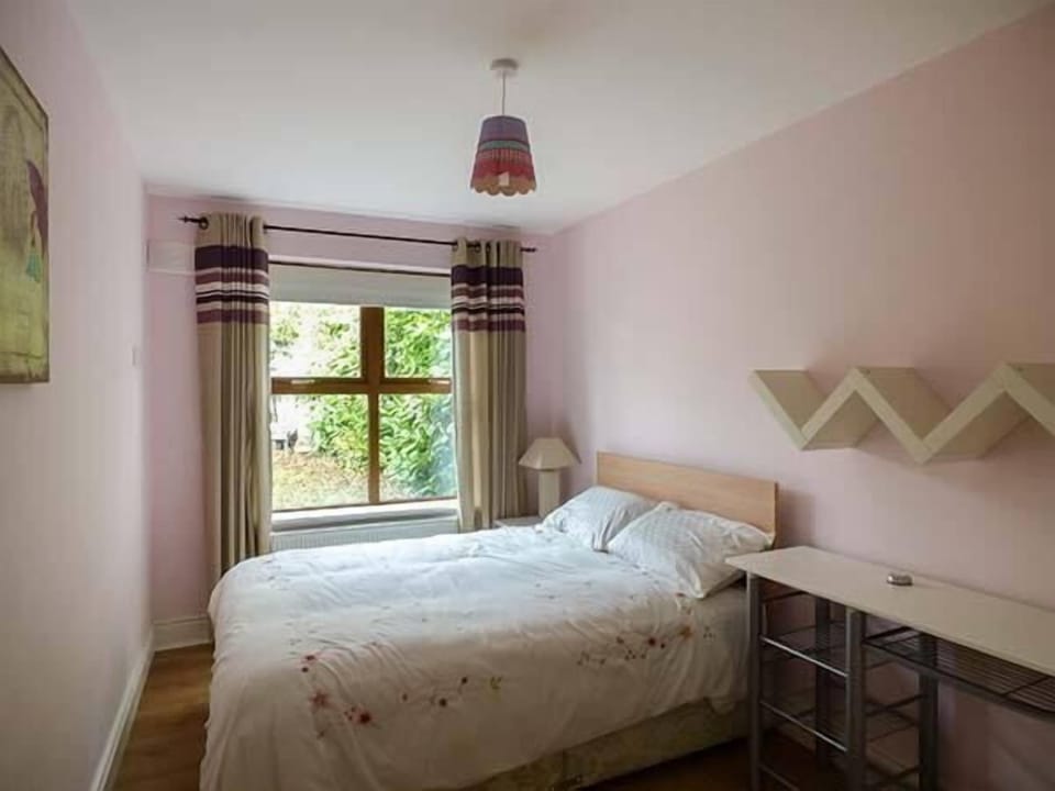 Cottage | 2 bedrooms, individually decorated, individually furnished, free WiFi