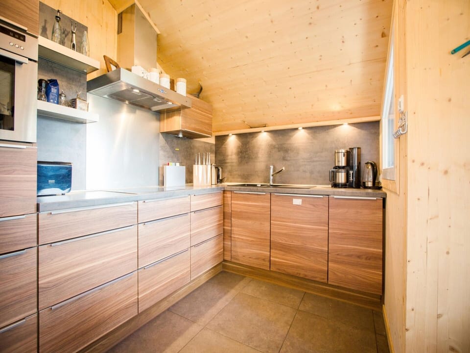 Chalet | Private kitchen | Cookware/dishes/utensils