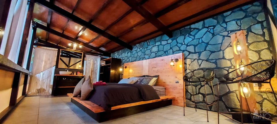 Honeymoon Tent | Memory foam beds, WiFi (free), bed sheets
