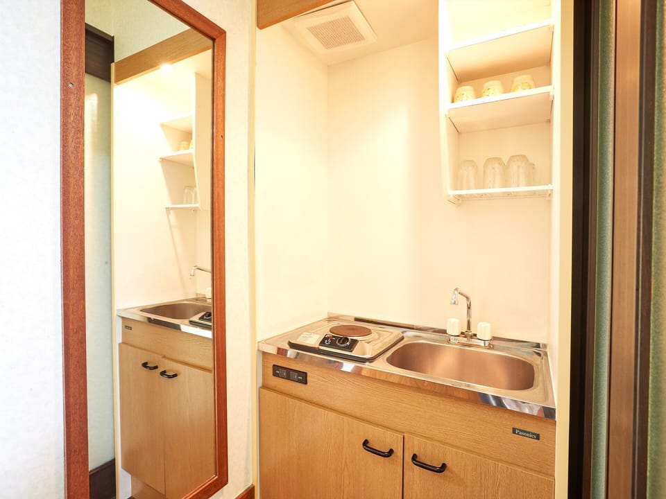 Japanese-Western style room (main building) No designated scenery, Non Smoking | Desk, iron/ironing board (on request), WiFi (free), bed sheets