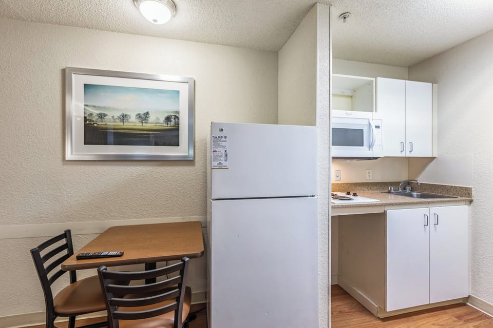 In-room safe, desk, blackout drapes, iron/ironing board (on request)