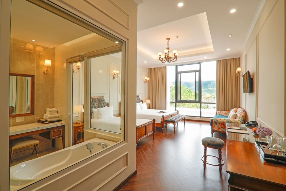 Larose Double or Twin Room | Minibar, in-room safe, desk, blackout drapes