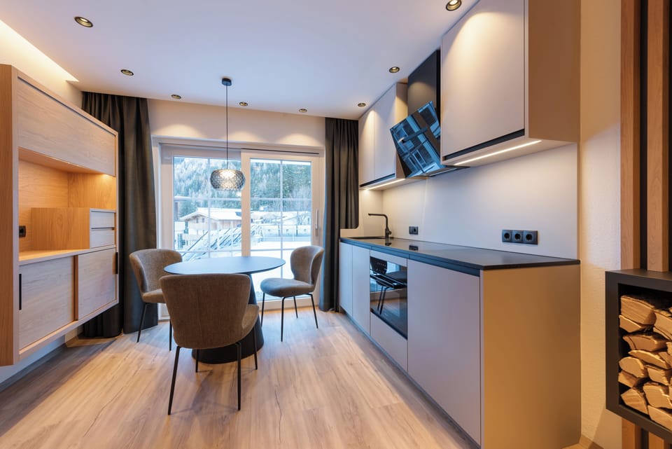 Superior Studio | In-room dining