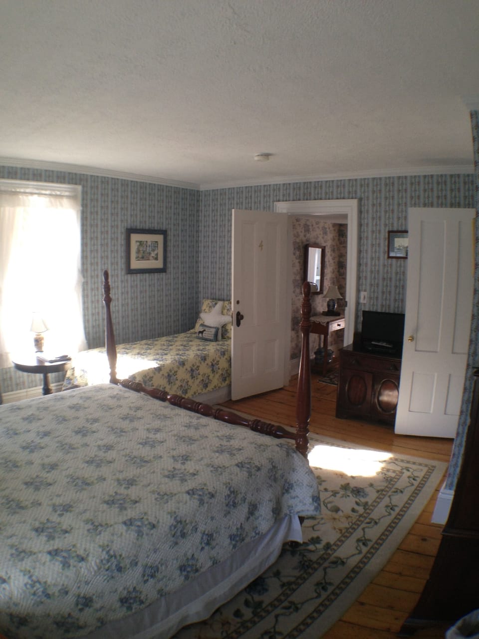 Standard Room, Multiple Beds | Free WiFi, bed sheets