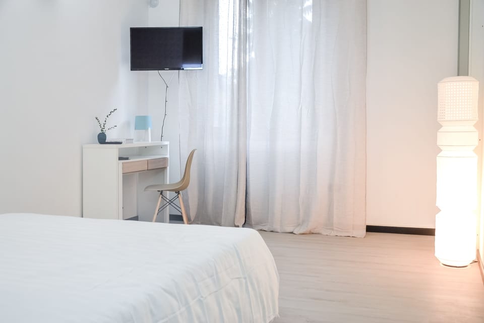 Comfort Double or Twin Room, Garden View (Porta Vigentina) | Premium bedding, minibar, in-room safe, desk