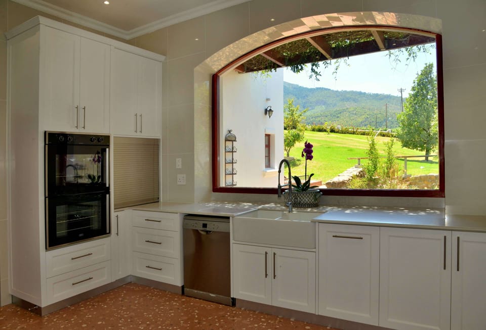 Premier Villa | Private kitchen | Electric kettle