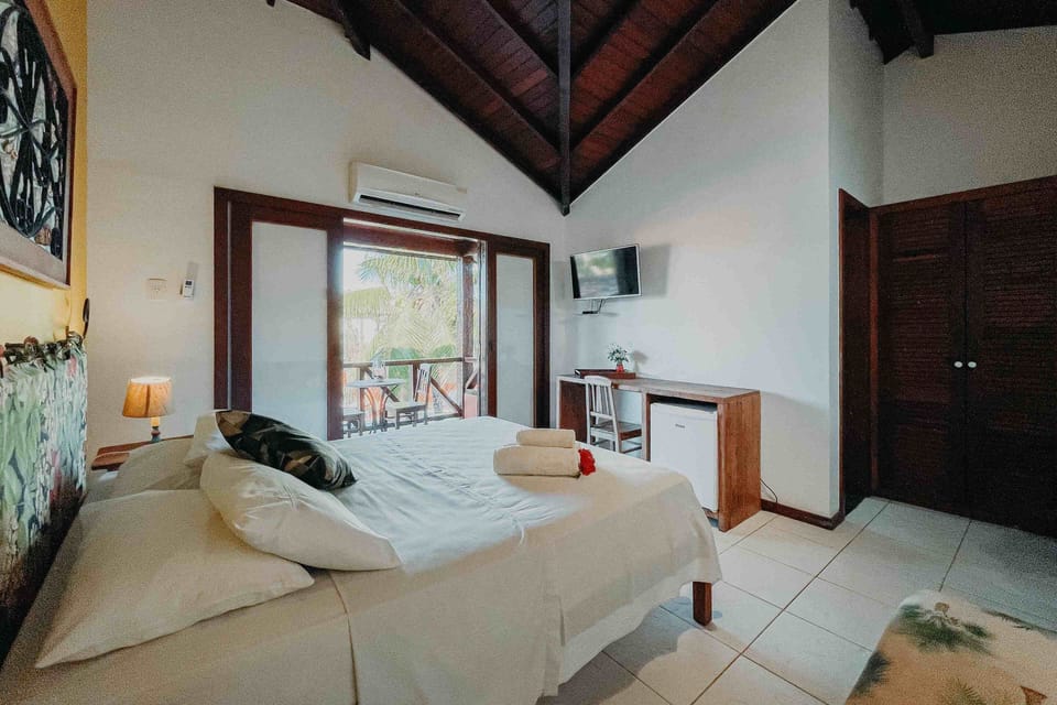 Suite Deluxe | Minibar, free WiFi, bed sheets