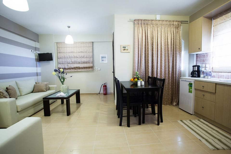 Baywatch Hotel Apartment hotel in Messenia