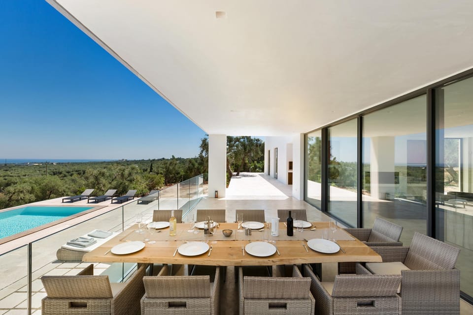 Comfort House, 4 Bedrooms | Terrace/patio