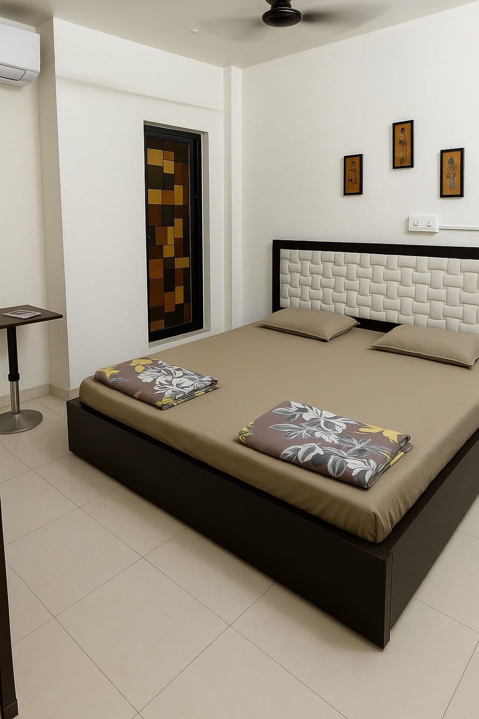 Family Room | In-room safe, laptop workspace, blackout drapes, free WiFi