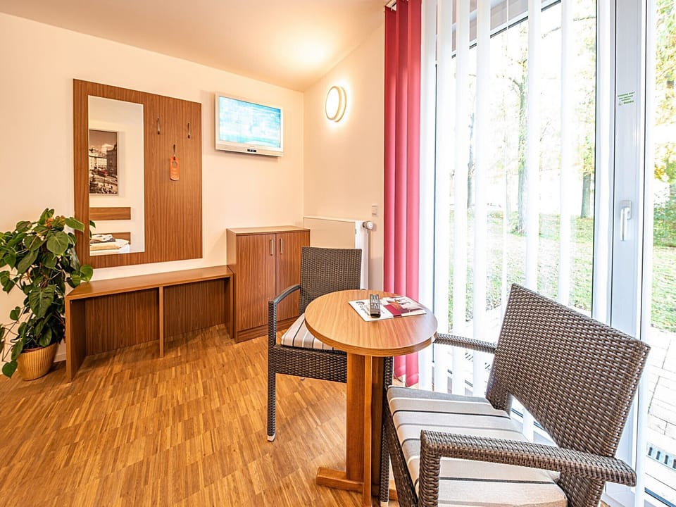 Standard Twin Room, Private Bathroom | Room amenity