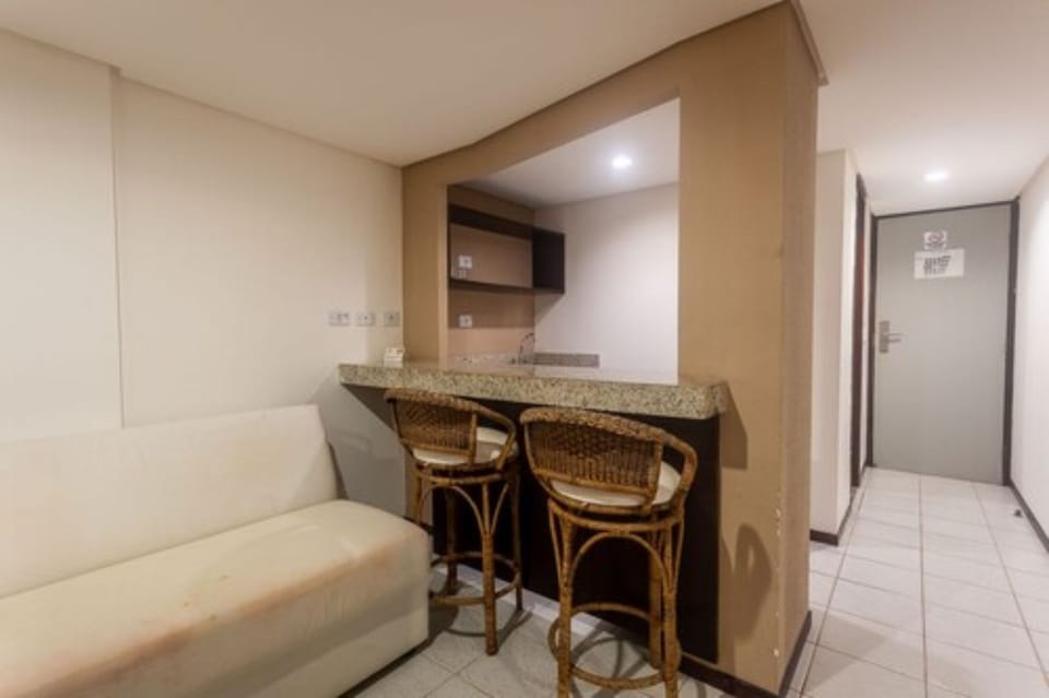 Minibar, soundproofing, free WiFi, bed sheets