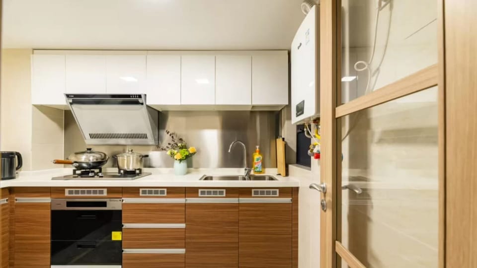 406 [Sunshine 4-room] Luxury LOFT duplex mahjong suite / can accommodate 7-8 people | Private kitchen | Fridge, stovetop, rice cooker, cookware/dishes/utensils