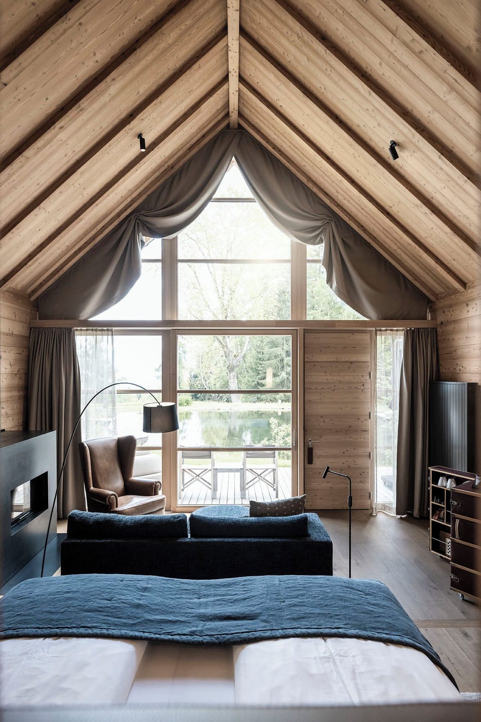 Junior Chalet | Minibar, in-room safe, desk, WiFi (free)