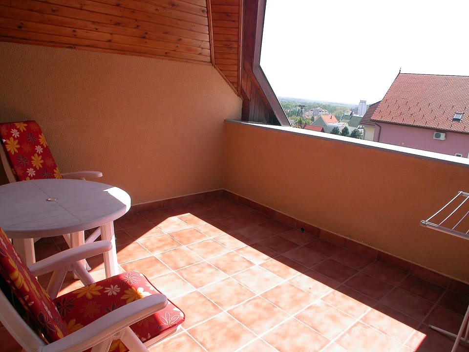 Comfort Apartment | Terrace/patio