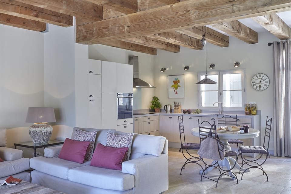 L'Oliveraie | Private kitchen | Espresso maker, electric kettle