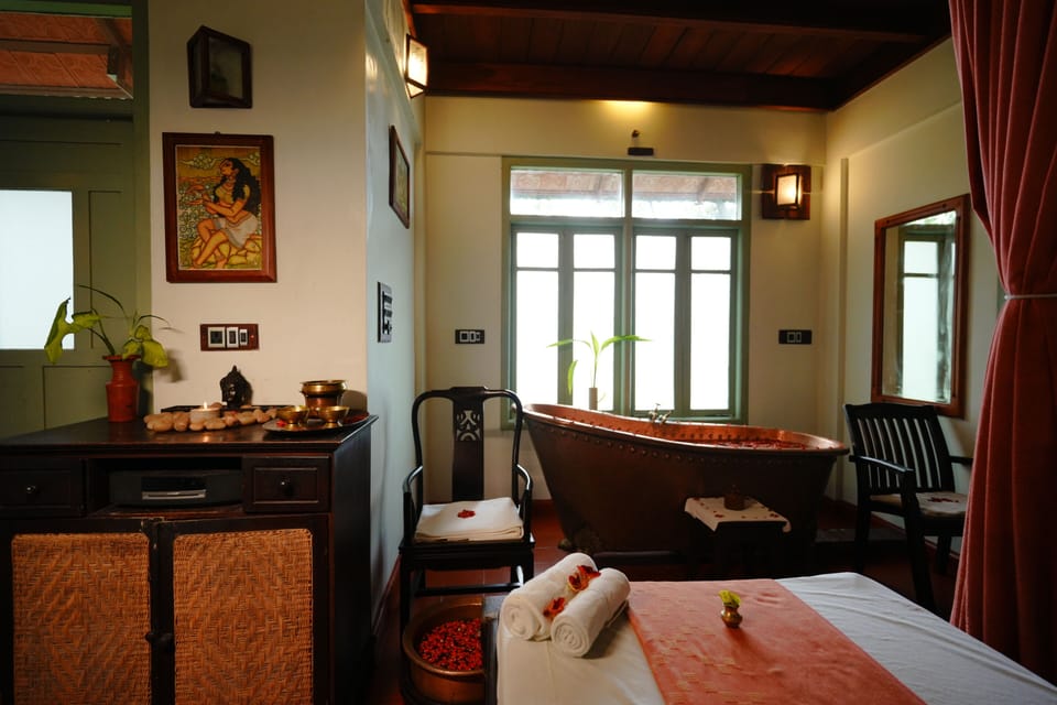 Couples treatment rooms, sauna, hot tub, body treatments, aromatherapy