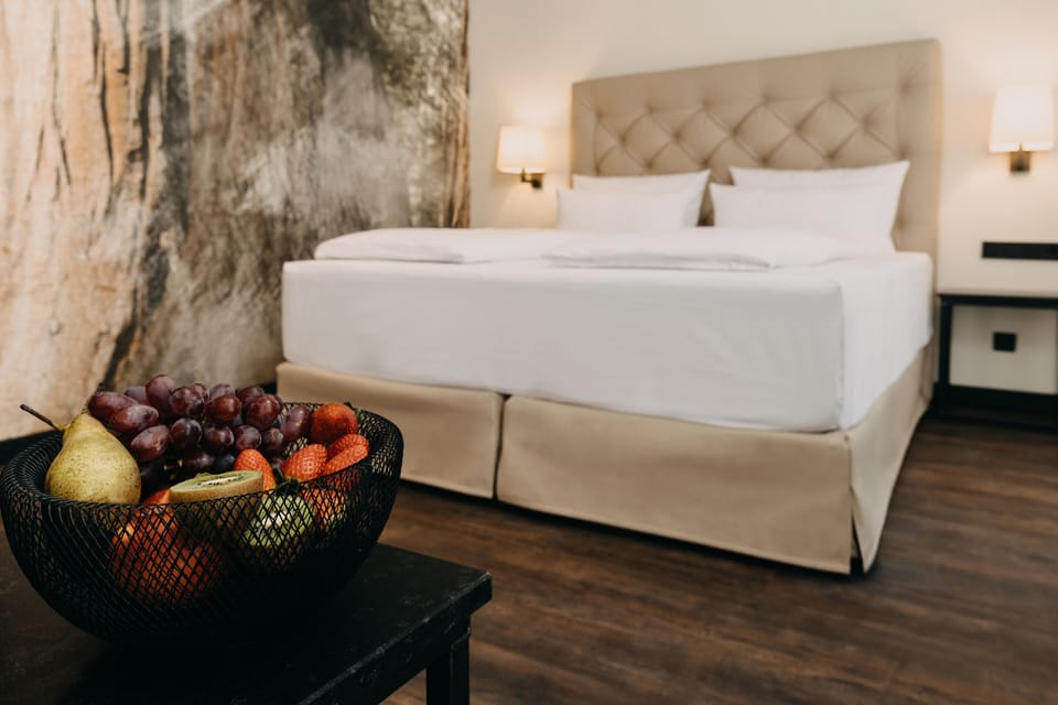 Junior Suite Family | Hypo-allergenic bedding, in-room safe, desk, laptop workspace