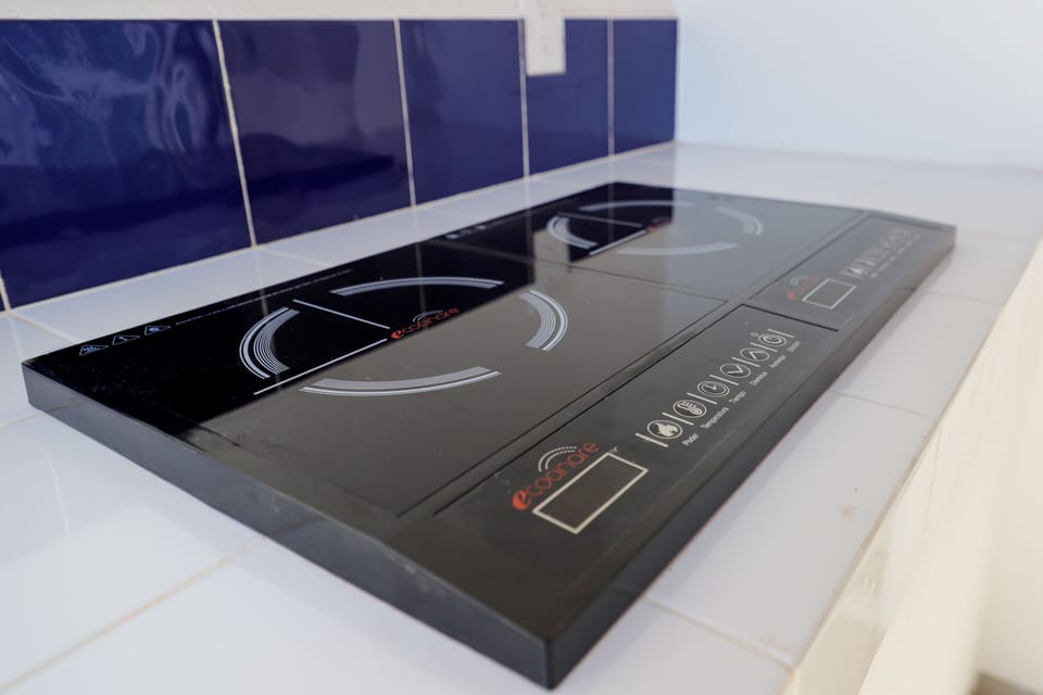 Mini-fridge, cookware/dishes/utensils