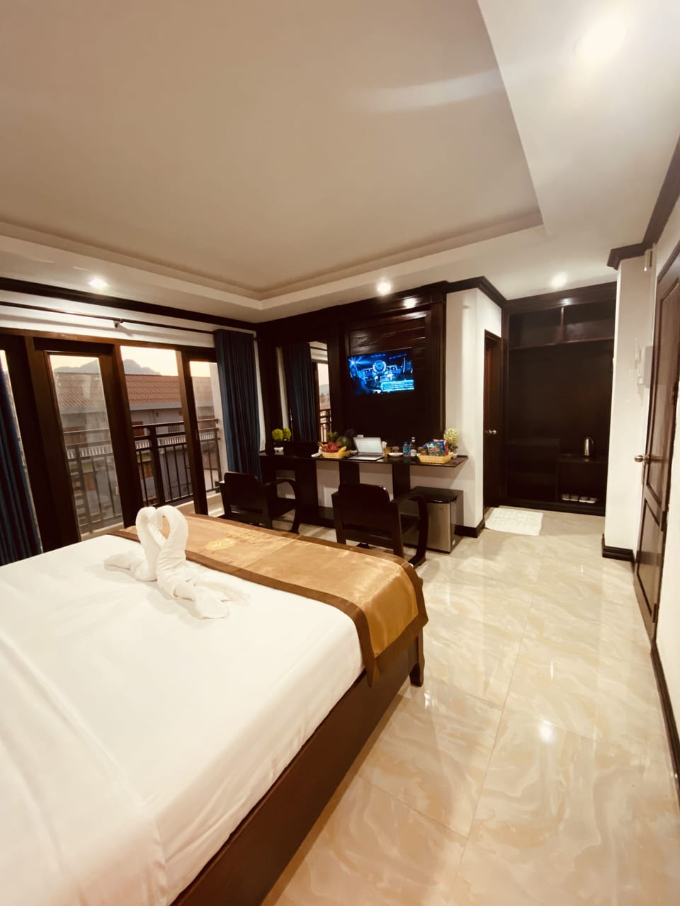 Deluxe Double With Balcony | Free minibar items, in-room safe, laptop workspace, free WiFi