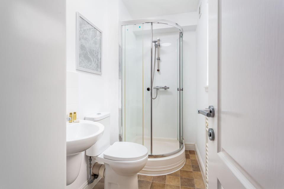 Elliot Suite No3 - Donnini Apartments Apartment in Ayr
